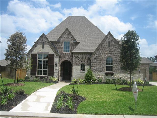 5907 Majestic Pnes Dr  