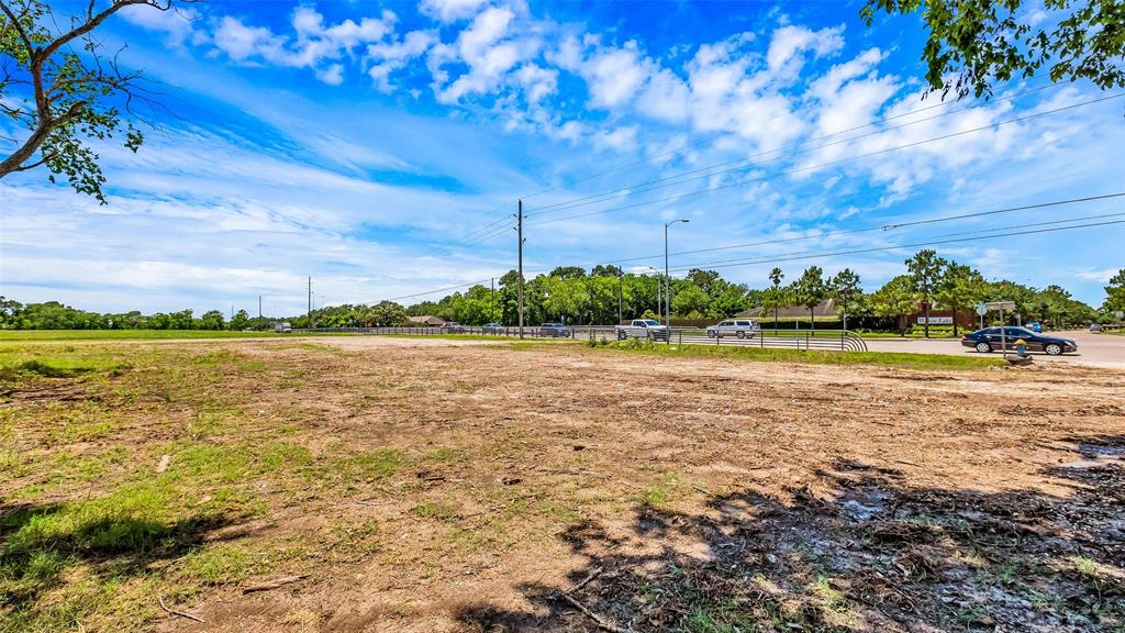 0 Dixie Farm Rd, PEARLAND, TX 77581