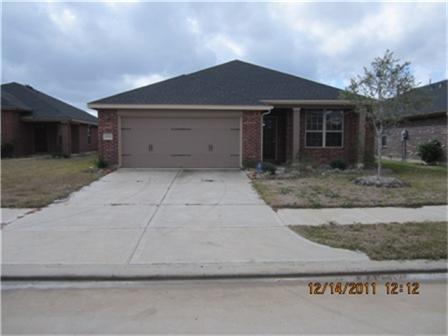 1715 Manchester Xing DR