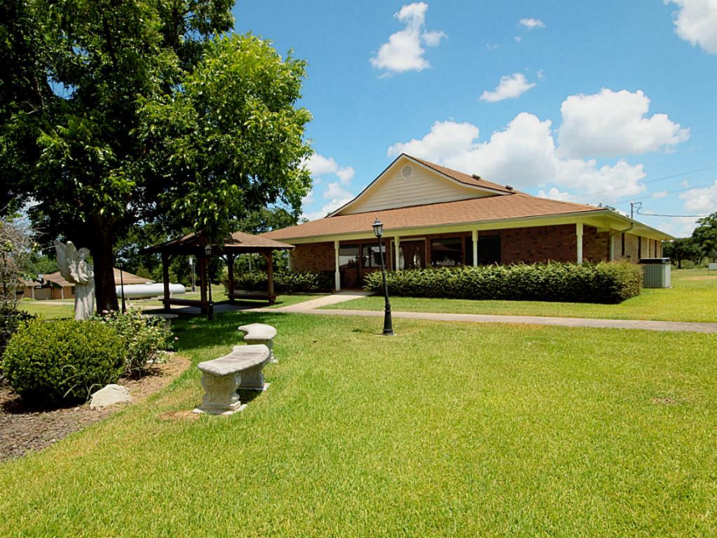 7227 Camp Blessing Ln, BRENHAM, TX 77833