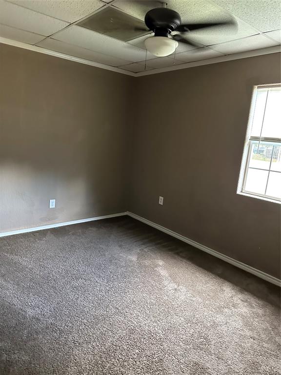 1129 N Arcola St, ANGLETON, TX 77515