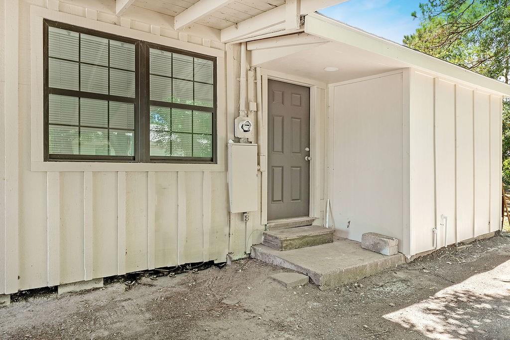 816 S Anderson St, ANGLETON, TX 77515