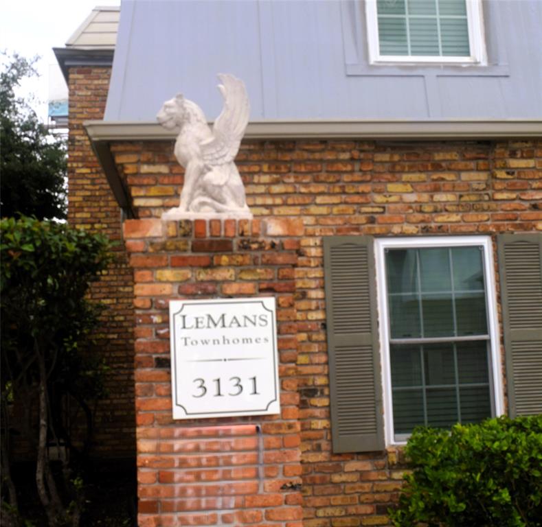 3131 Southwest Fwy Unit B23  