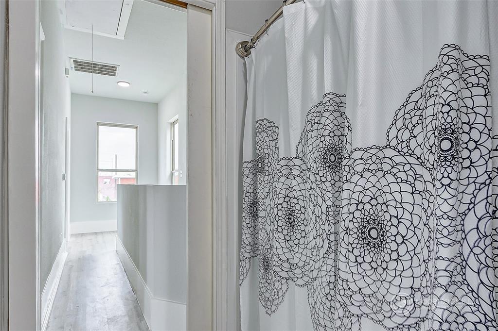 3508 Sealy St, GALVESTON, TX 77550