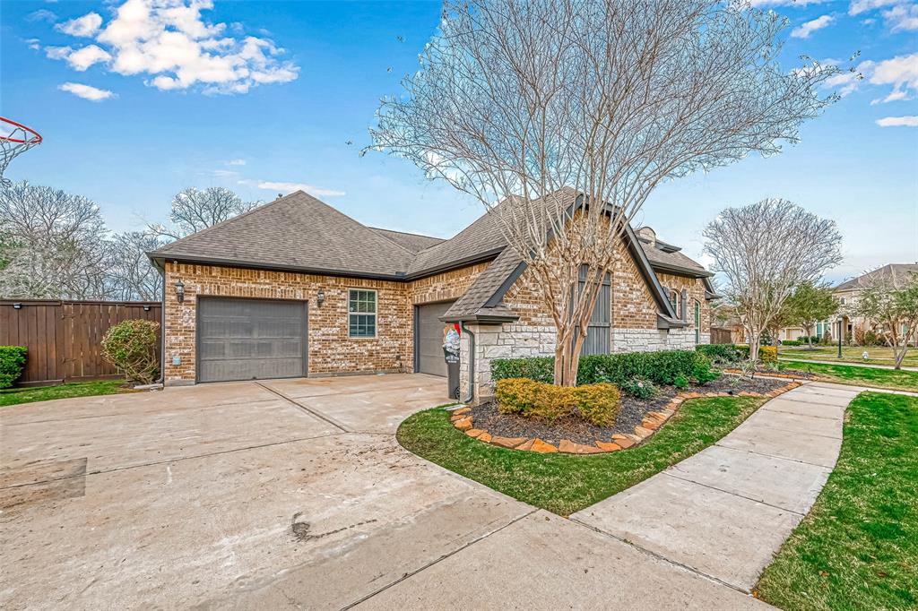 4902 Hawksbury Ct, SUGAR LAND, TX 77479