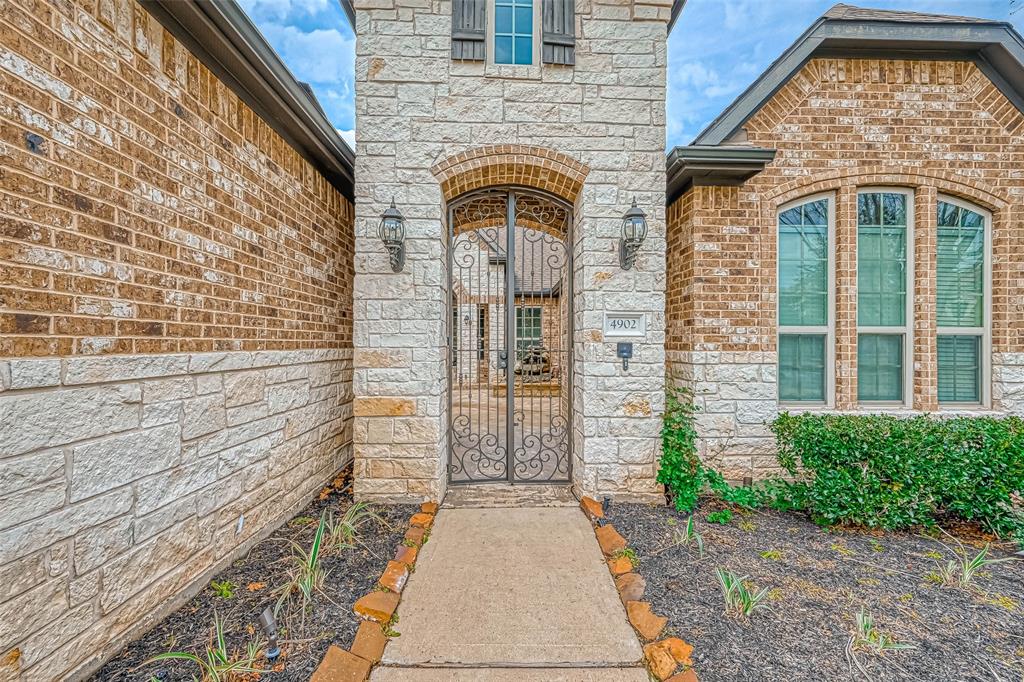 4902 Hawksbury Ct, SUGAR LAND, TX 77479