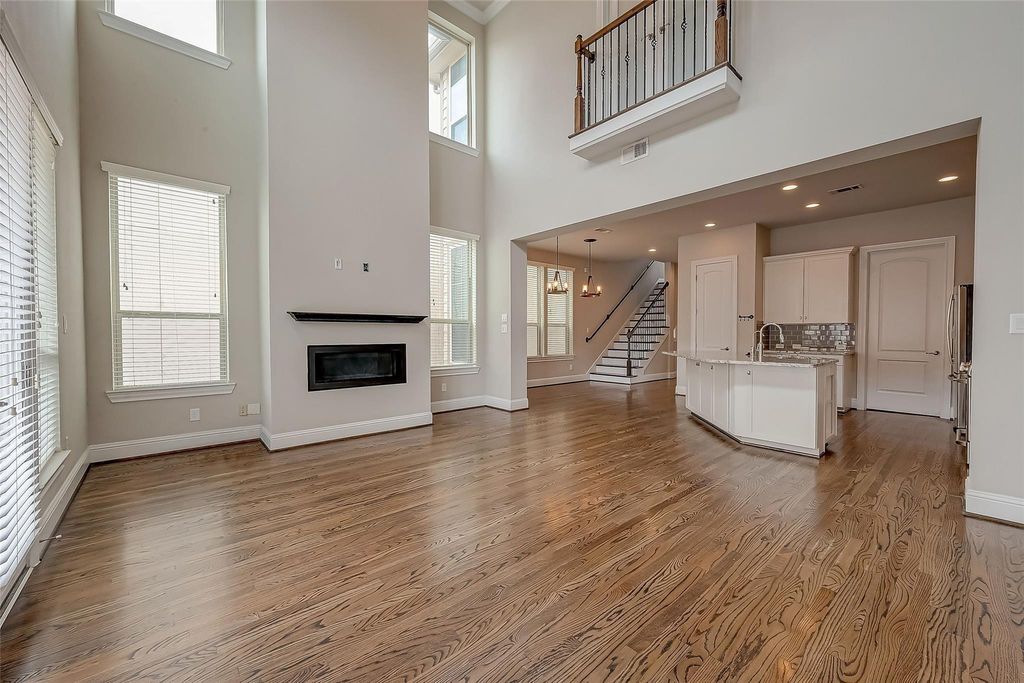 1219 Creekside Acres Ct