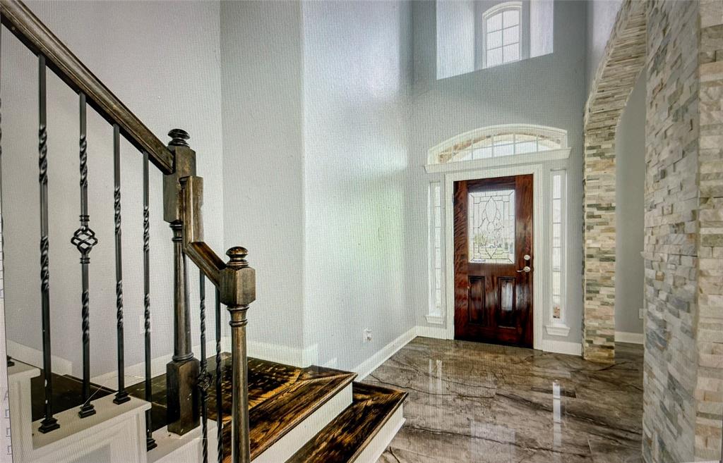 1264 Laurel Loop, ANGLETON, TX 77515