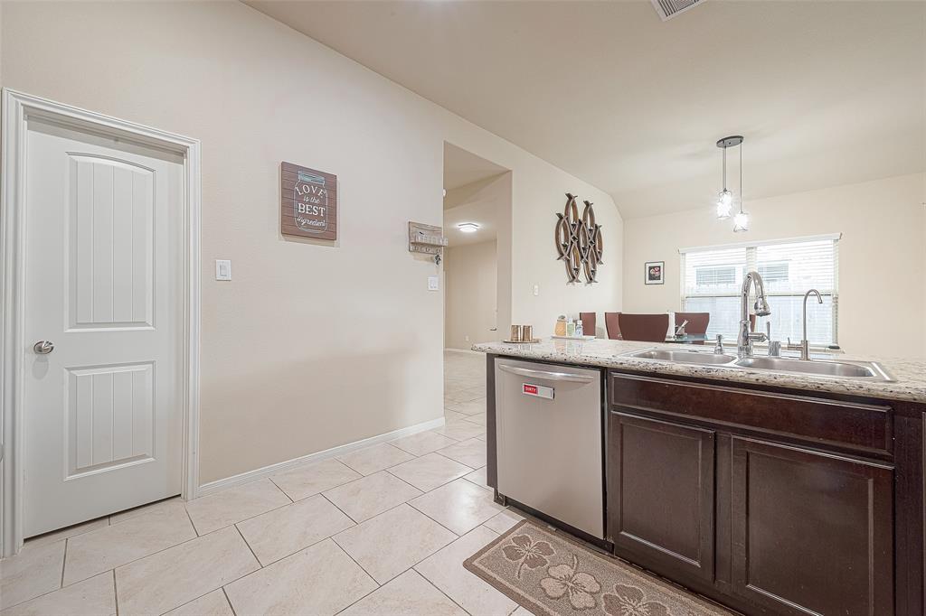 9702 Rich Mountain Dr, RICHMOND, TX 77469