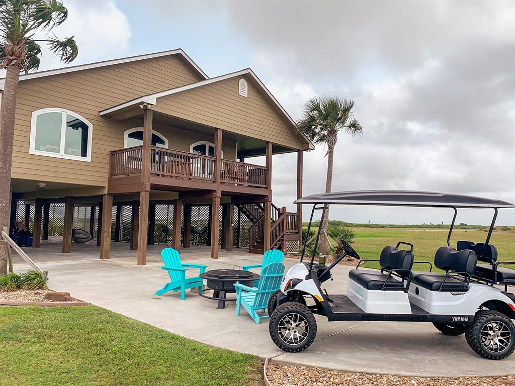 3442 Beachside Dr, PALACIOS, TX 77465