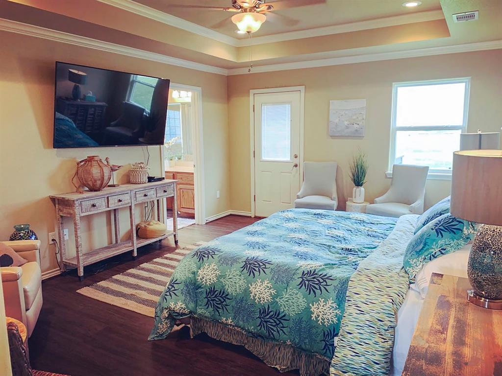 3442 Beachside Dr, PALACIOS, TX 77465