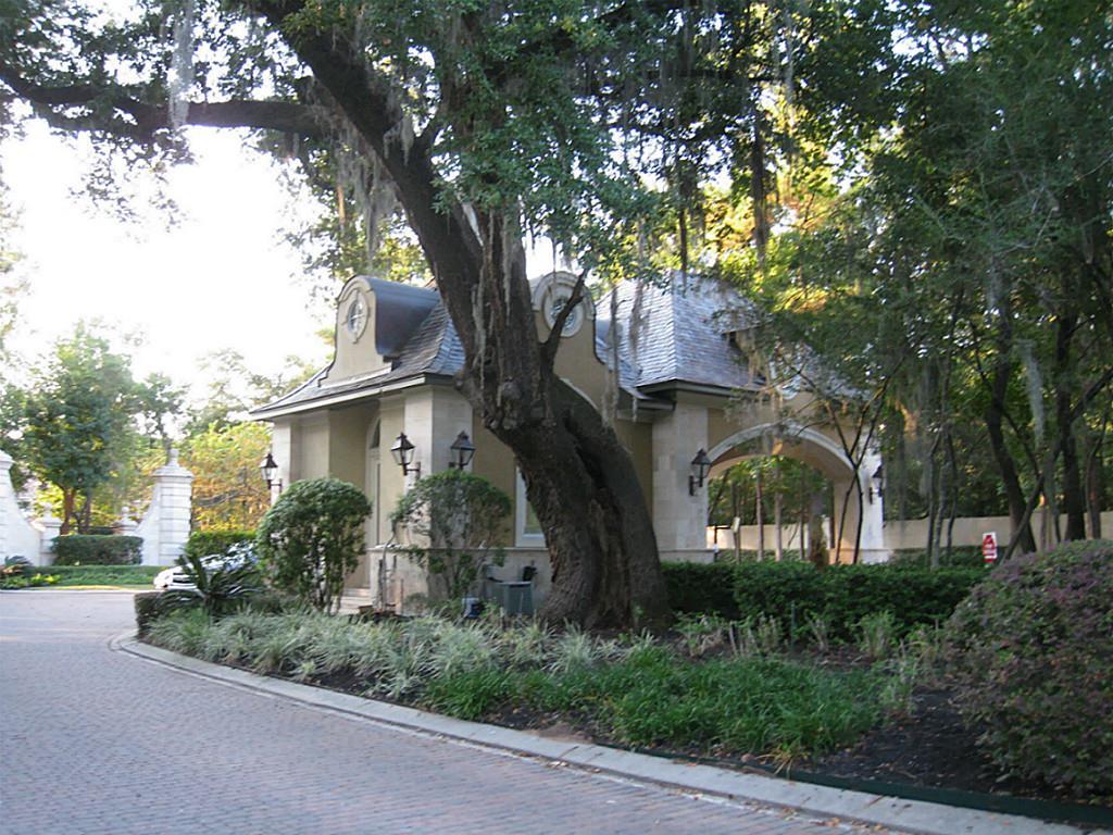 125 Kings Lake Estates Blvd, HUMBLE, TX 77346