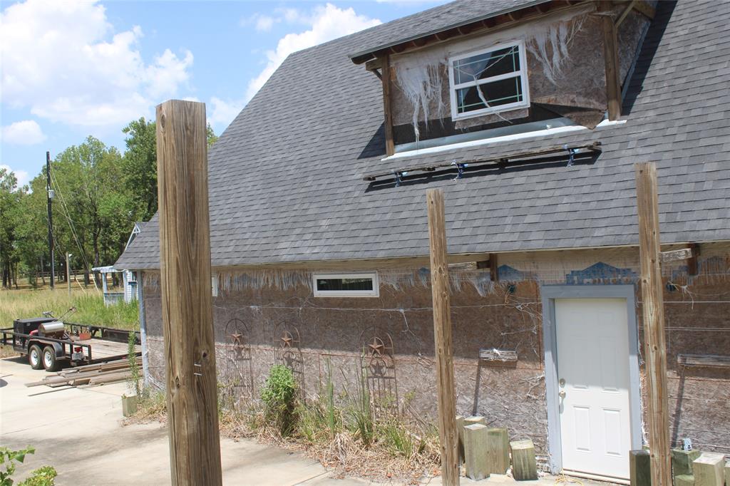 818 Kennings Rd, CROSBY, TX 77532