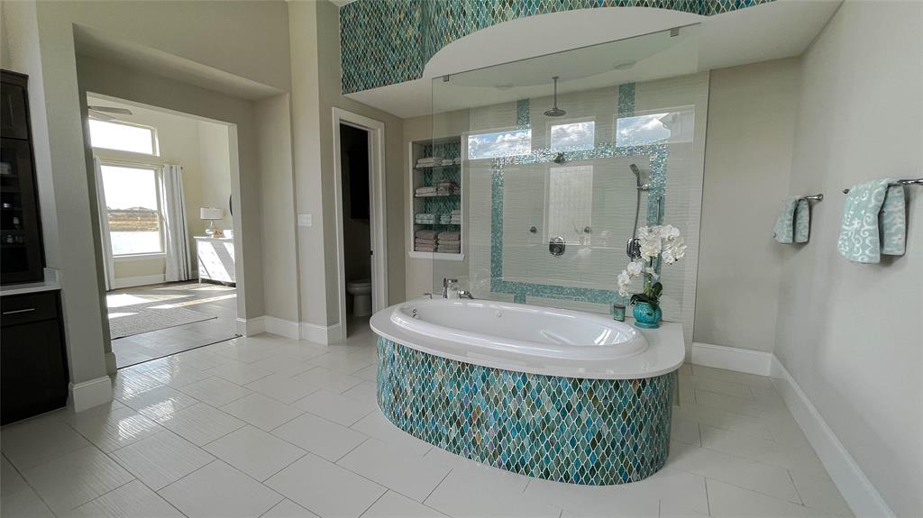 17918 Blue Ridge Shores Dr, CYPRESS, TX 77433