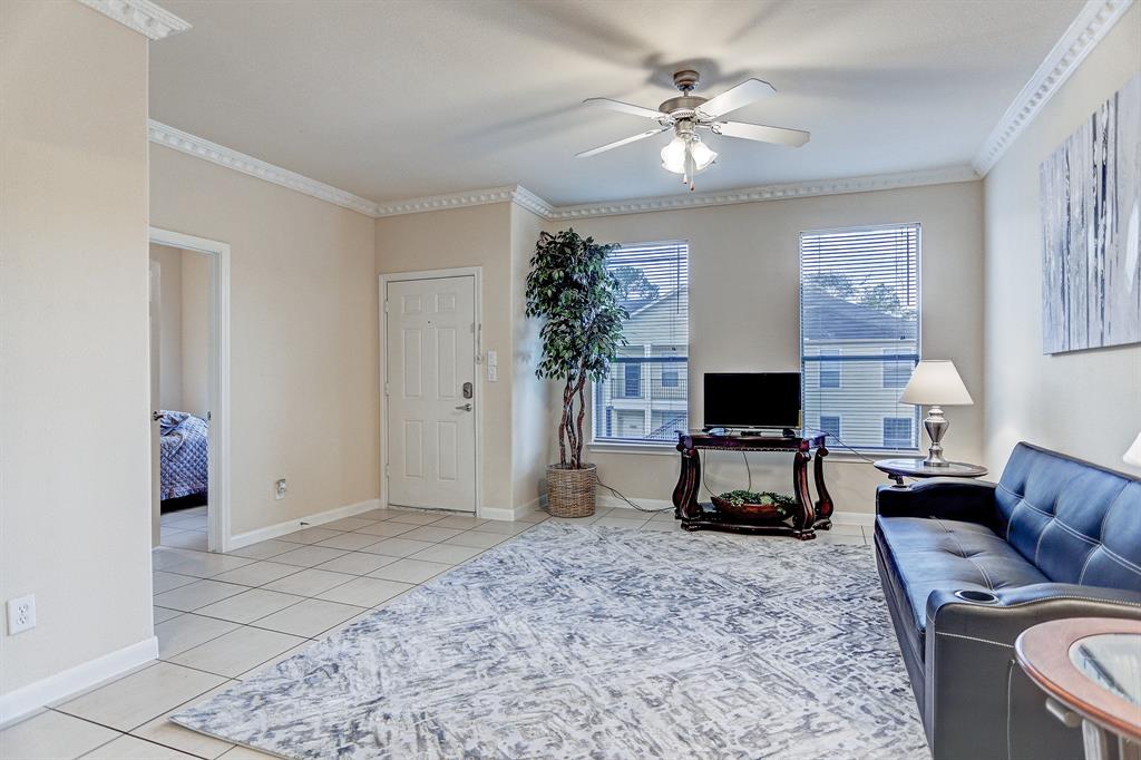 2088 Laverne St 3, HOUSTON, TX 77080