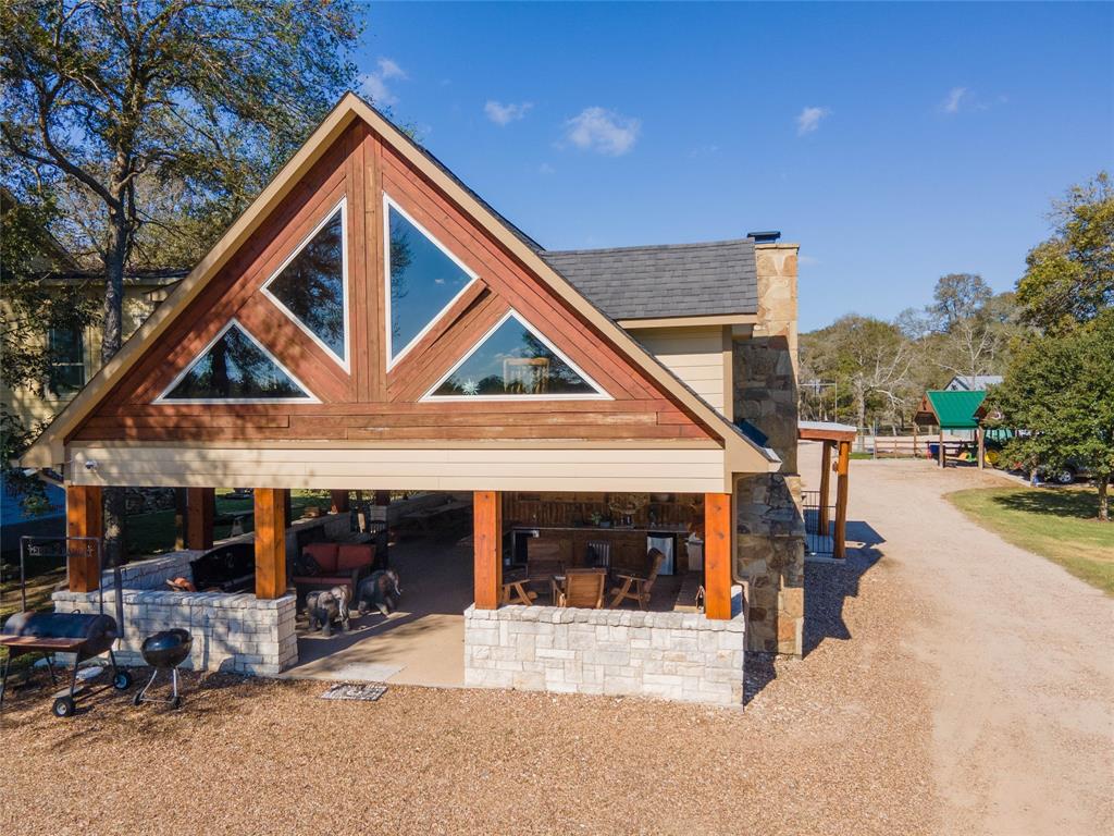 18818 Fm 442 Rd, NEEDVILLE, TX 77461