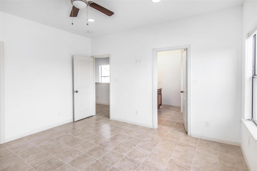 1914 Weeping Oaks A, PASADENA, TX 77503