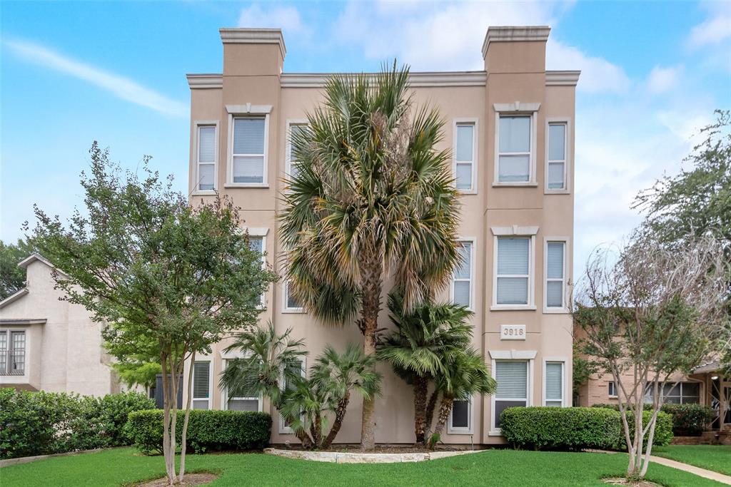 3918 N Hall St Unit 2  