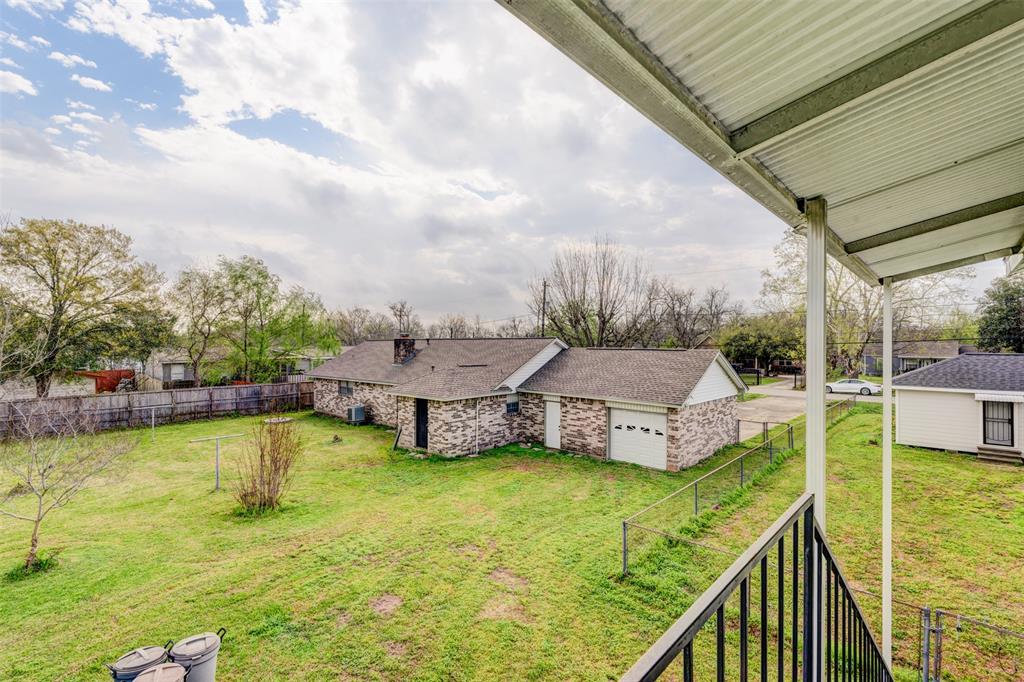2403 2401 2401 1/2 Lone Oak Rd, HOUSTON, TX 77093