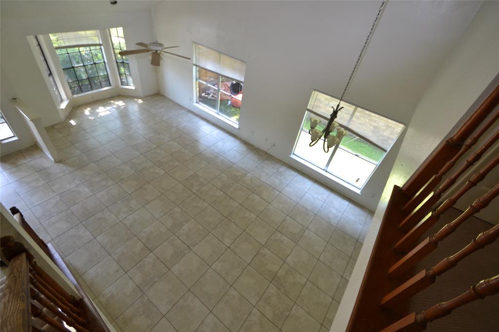 12410 Meadow Briar Dr, STAFFORD, TX 77477