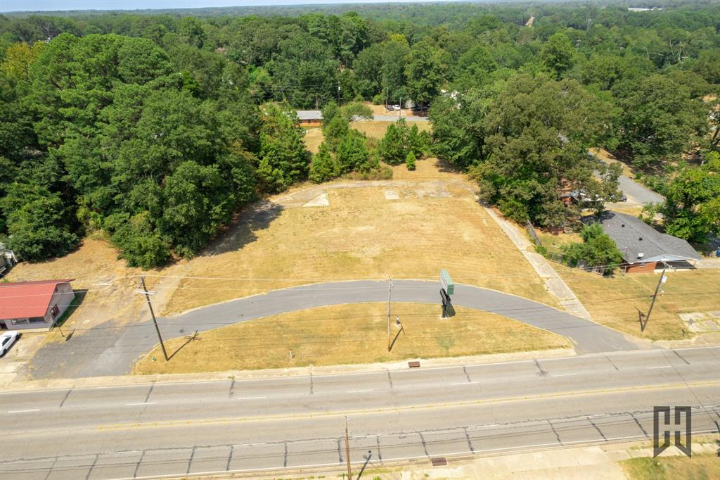 903 Shreveport Rd