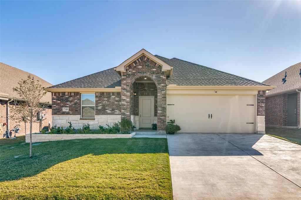 748 Serenity Sound Dr  