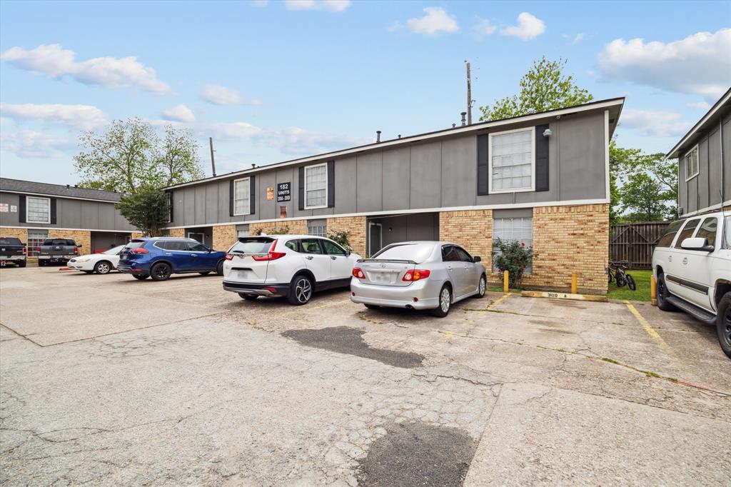 182 Willow St 120, HUMBLE, TX 77338