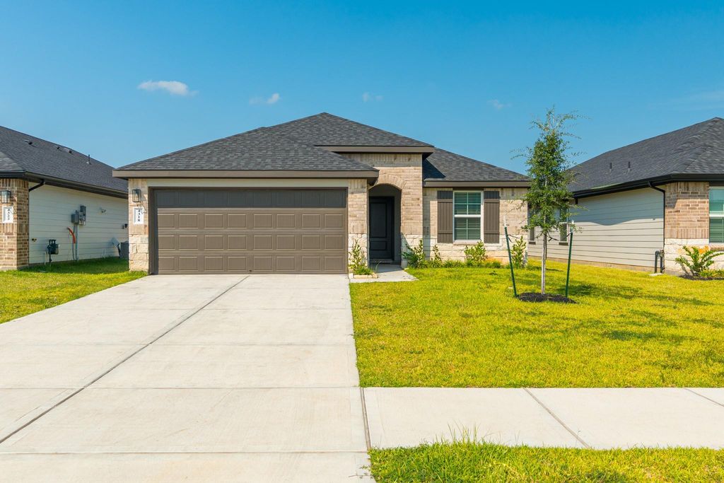 4318 Freya Pointe DR  