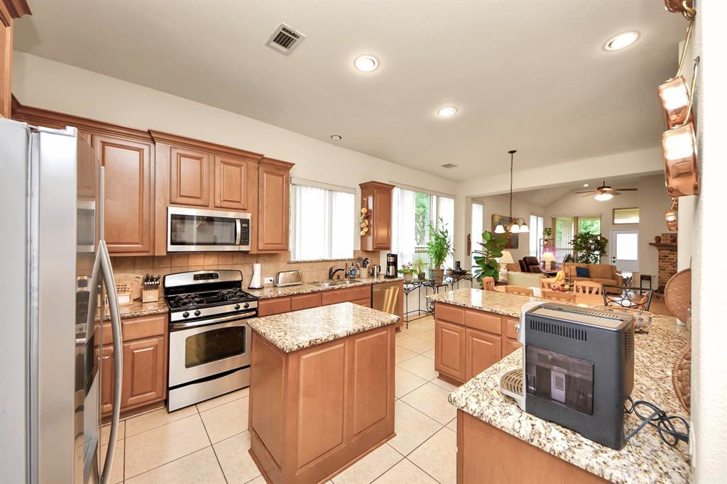 16726 Aliana Lakes Ct, RICHMOND, TX 77407