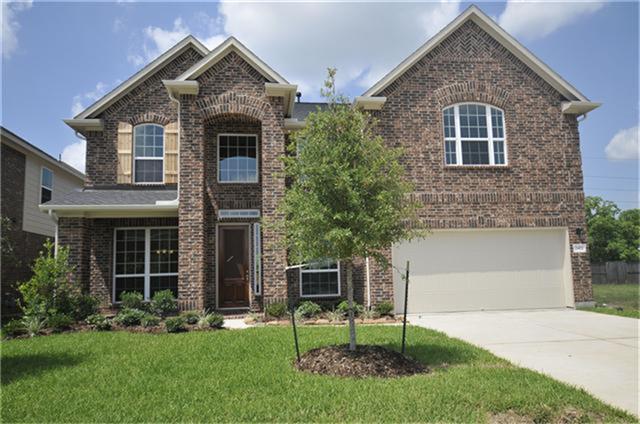 2402 Palm Harbour Dr  