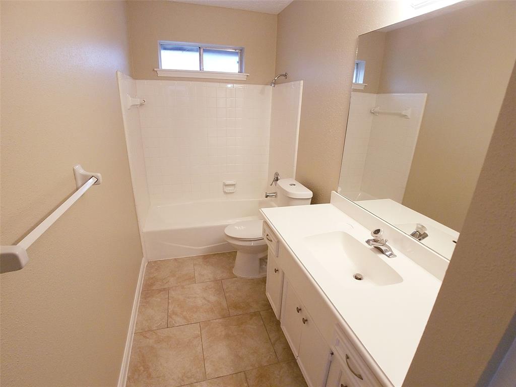 1923 Quail Valley East Dr, MISSOURI CITY, TX 77459