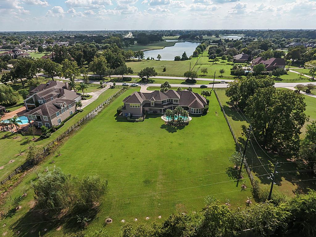 4919 Shiloh Lake Dr, RICHMOND, TX 77407