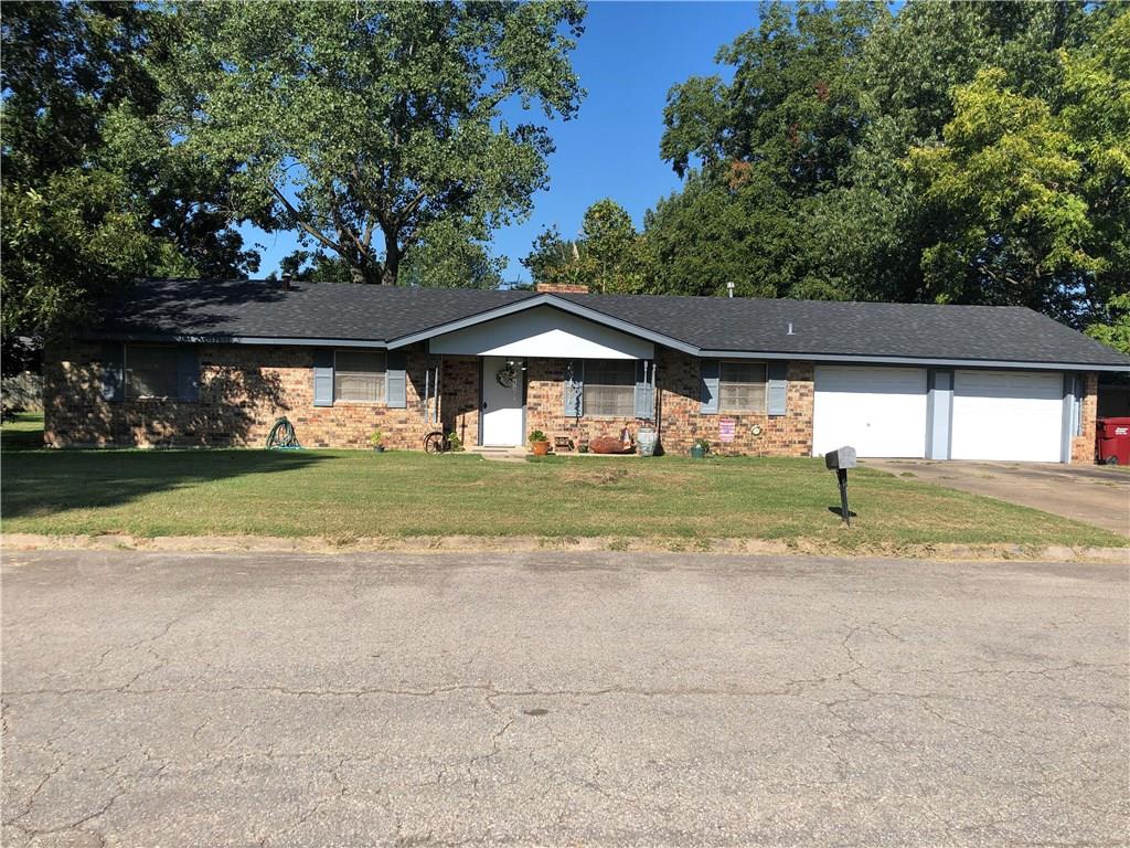 202 Mockingbird Cir  
