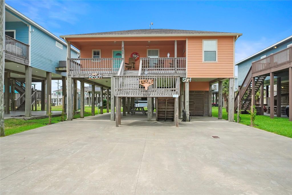869 Surfview  