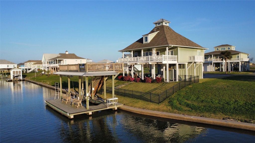 1913 Laguna Harbor Cv Blvd  