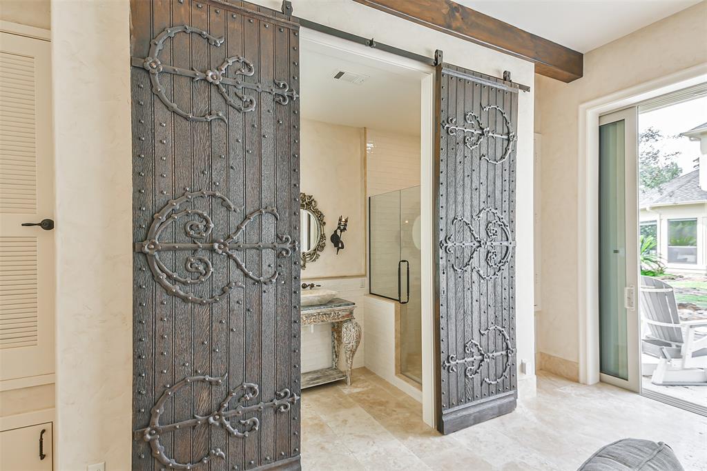 2018 San Joaquin Pkwy, FRIENDSWOOD TX 77546