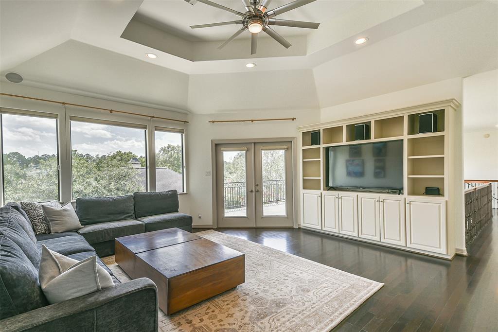 2018 San Joaquin Pkwy, FRIENDSWOOD, TX 77546