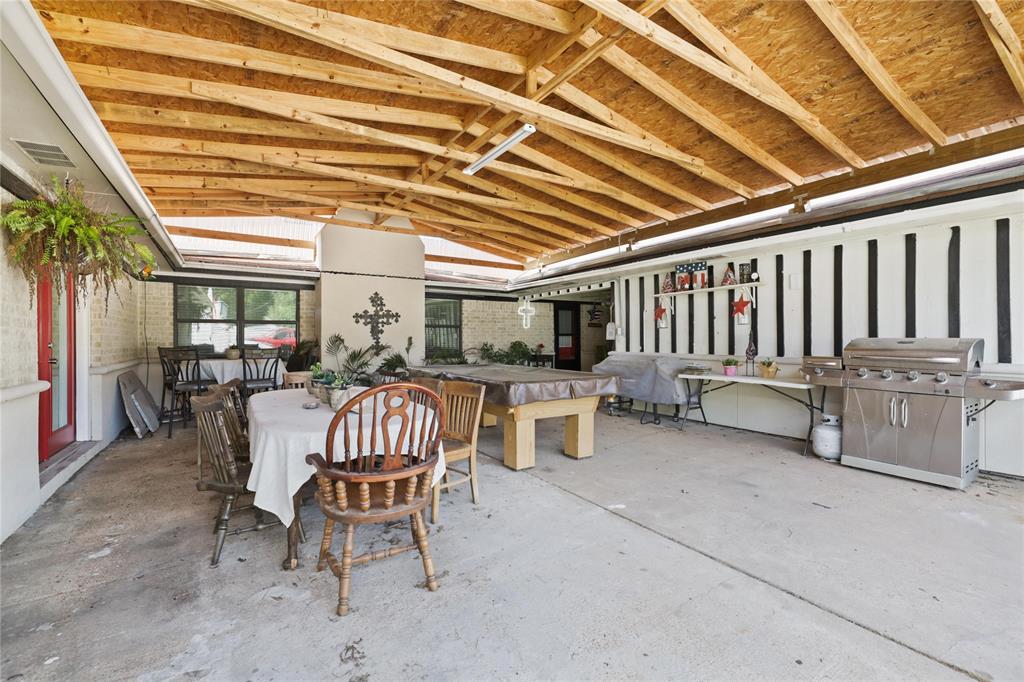 8515 Dowdell Rd, TOMBALL, TX 77375