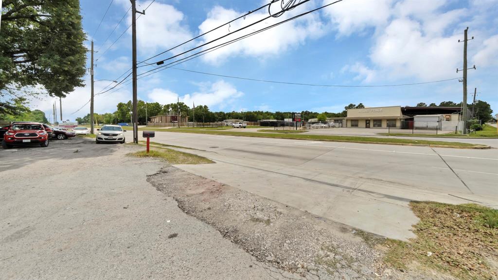 16230 Aldine Westfield Rd, HOUSTON, TX 77032