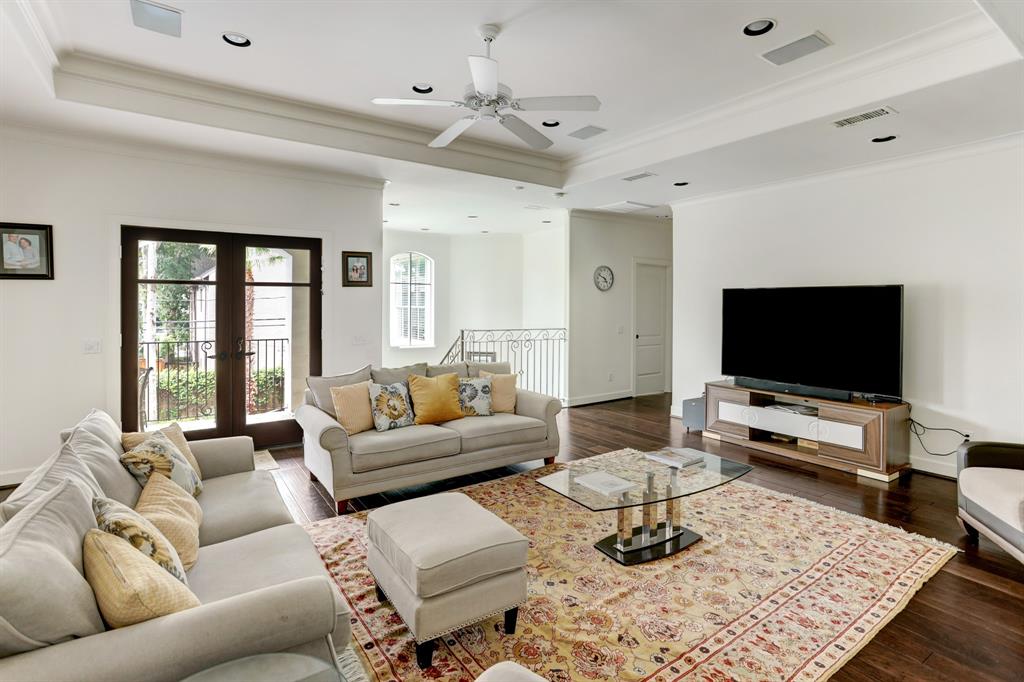 2026 Sunset Blvd, Houston, TX 77005