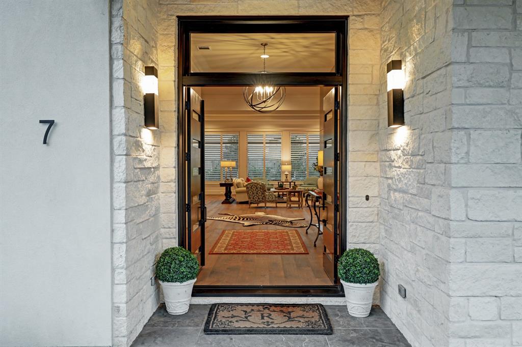 7 Gage Ct HOUSTON TX 77024 HAR com