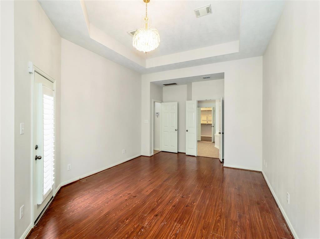 9206 Clay Rd, HOUSTON, TX 77080