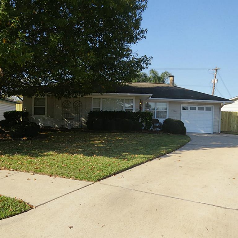 134 Linda St, DEER PARK, TX 77536