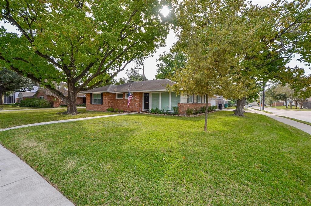5441 Schumacher Ln, HOUSTON, TX 77056