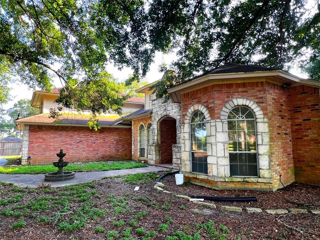 22019 Robins Rd, HOCKLEY, TX 77447