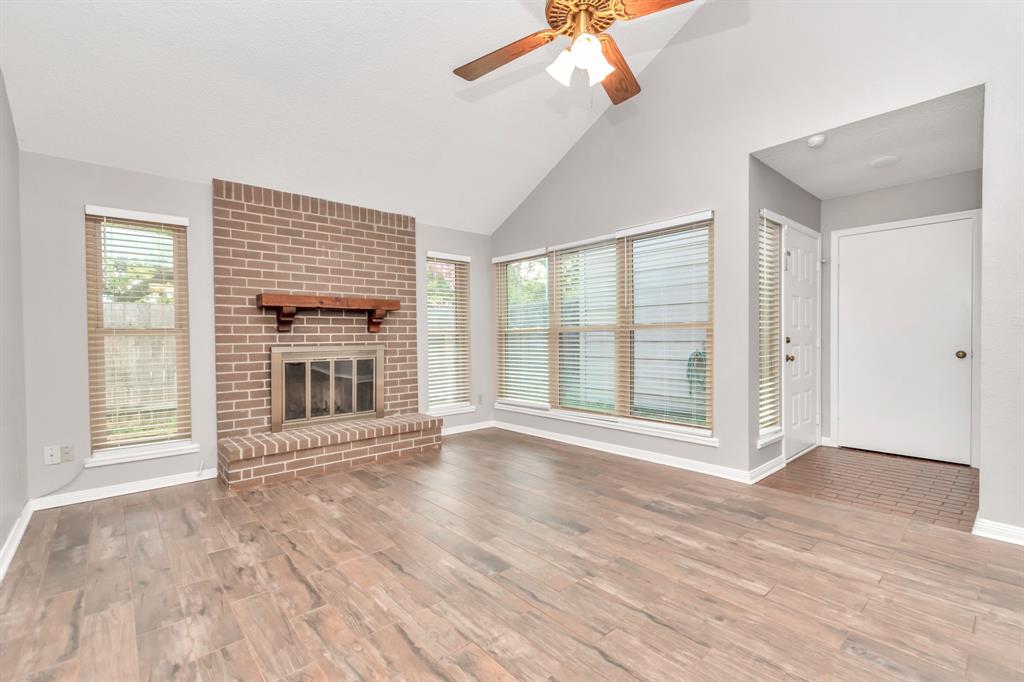 2815 Panagard Dr Unit 38  