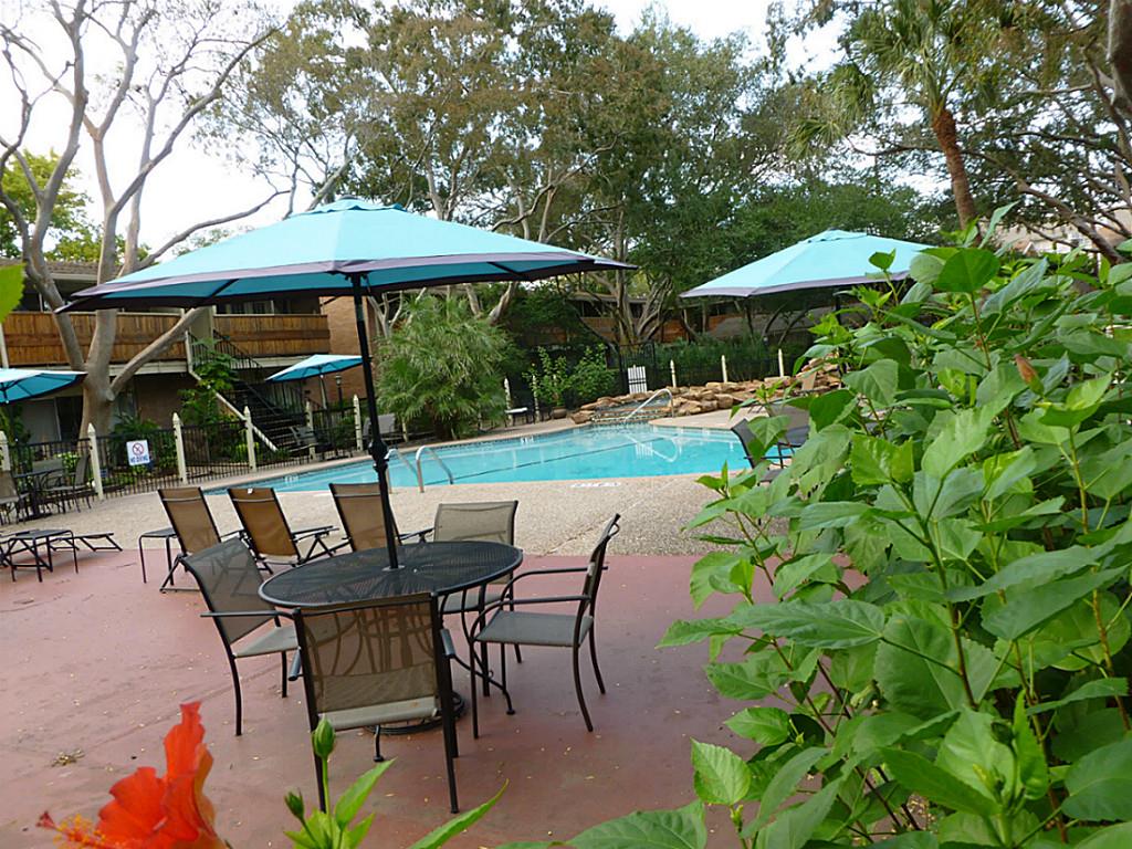 3922 Alabama Houston Tx 77027