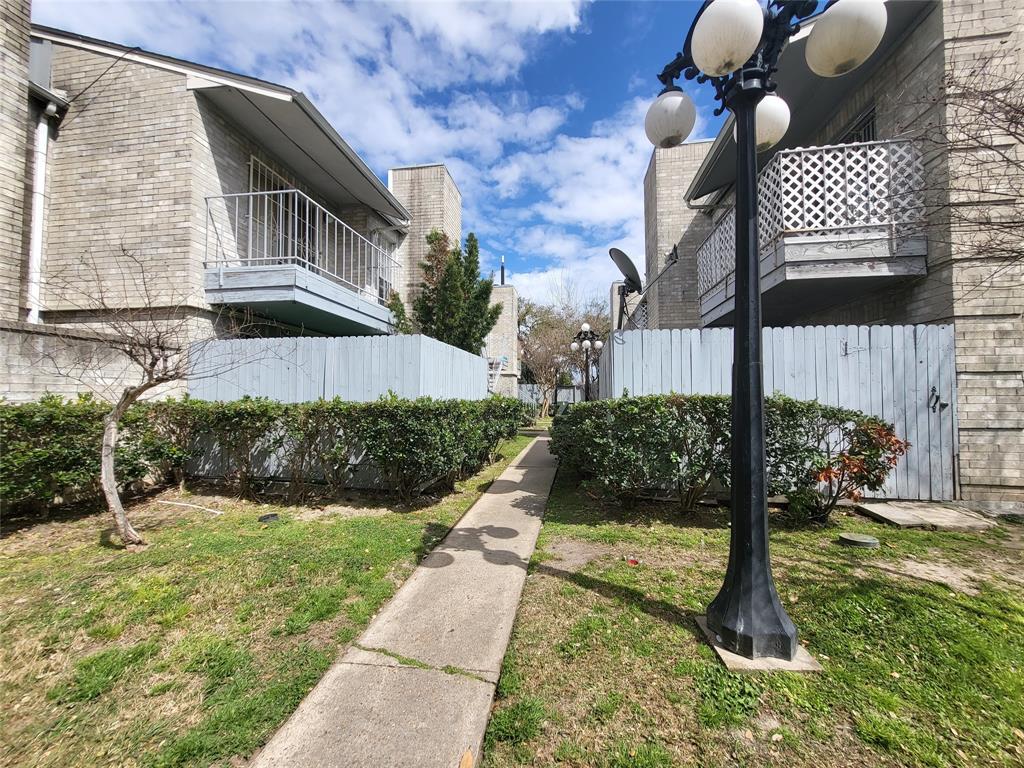 7400 Bellerive Dr Unit 505  