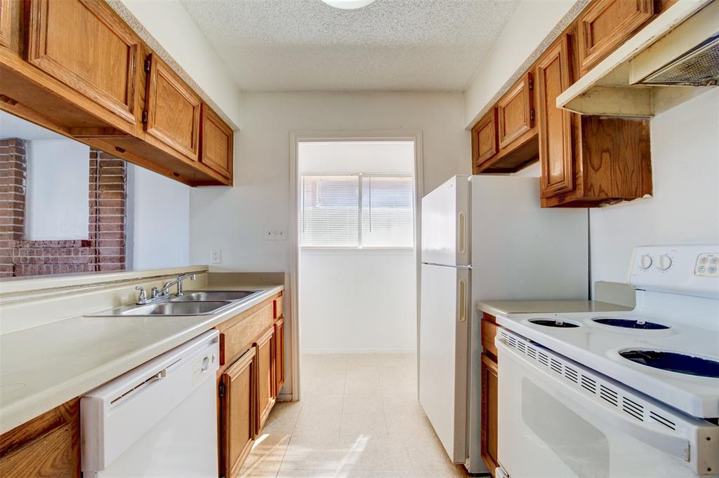 1323 Brenda Ln 4, HUMBLE, TX 77338