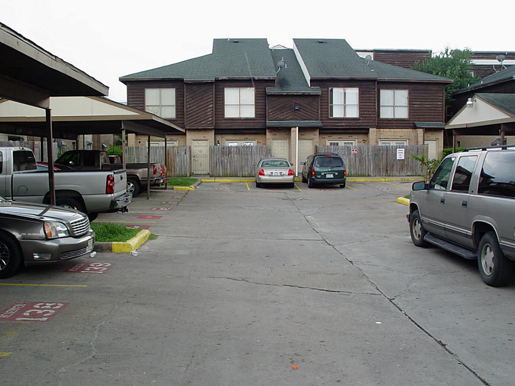 9803 Club Creek Dr Apt 45